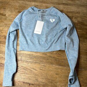 NWT: Women's Best move seamless long sleeve crop top - blue marl - small